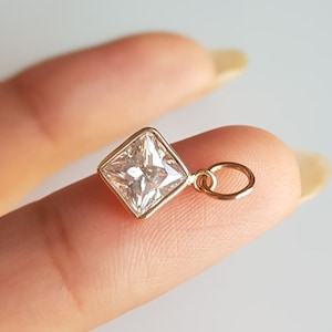 Princess cut moissanite/18k solid gold charm/Casual wear handmade moissanite gold pendant/Charms for bracelets/April birthstone/Gift for her