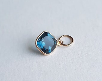 London blue topaz 18k solid gold charm pendant/Cushion shape topaz handmade charm/Bracelet charm/December birthstone charm/Gift for her