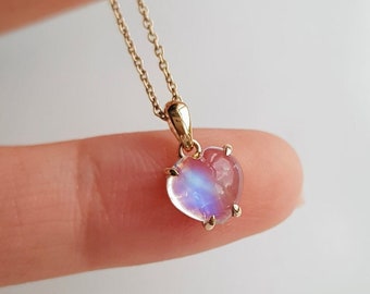 AA Rainbow moonstone 14k solid gold pendant/Heart rainbow moonstone luxury pendant/Anniversary pendant/June birthstone/Gift for her
