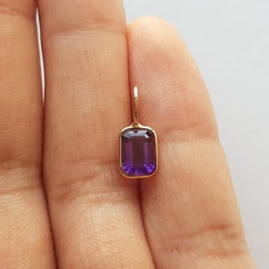 18k solid gold/Amethyst charm/Handmade amethyst charm/Natural amethyst lightweight gold pendant/February birthstone charm//Gift for her