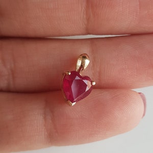 Ruby/14k solid gold pendant/Dainty handmade Red Ruby/Natural heart shape ruby gold pendant/July birthstone/Anniversary gift/Gift for her