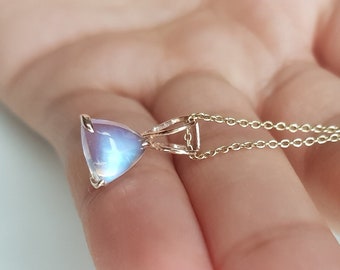 AA Rainbow moonstone 14k solid rose gold pendant/Minimal rainbow trillion moonstone pendant/Anniversary pendant/June birthstone/Gift for her