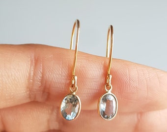 Natural aquamarine 18k solid gold dangle earring/Aquamarine minimal handmade gold earrings/Engagement gift/March birthstone/Made for gifting