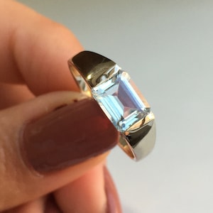 Aquamarine 14K Gold Unisex Solitaire Ring/White Gold Emerald Cut Aquamarine ring/Aquamarine Men&#39;s ring/March Birthstone/Gift For Her