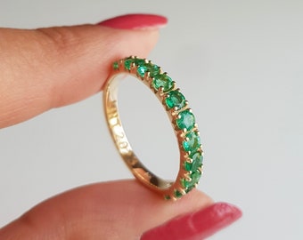 Half Emerald Eternity 14K Gold Band Ring/Eternity Emerald Ring For Women/Minimalistic Style Emerald Ring/April Birthstone Ring/Gift For Her