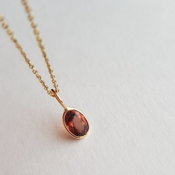 Red spinel 18k solid gold/Charm pendant/7x5mm handmade oval spinel gold charm/Bezel setting/August birthstone/Made for gifting/Gift for her