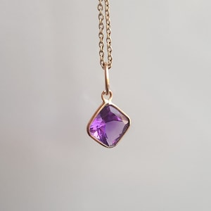 18k solid gold/Amethyst charm/Handmade amethyst charm/Natural amethyst lightweight gold pendant/February birthstone charm//Gift for her
