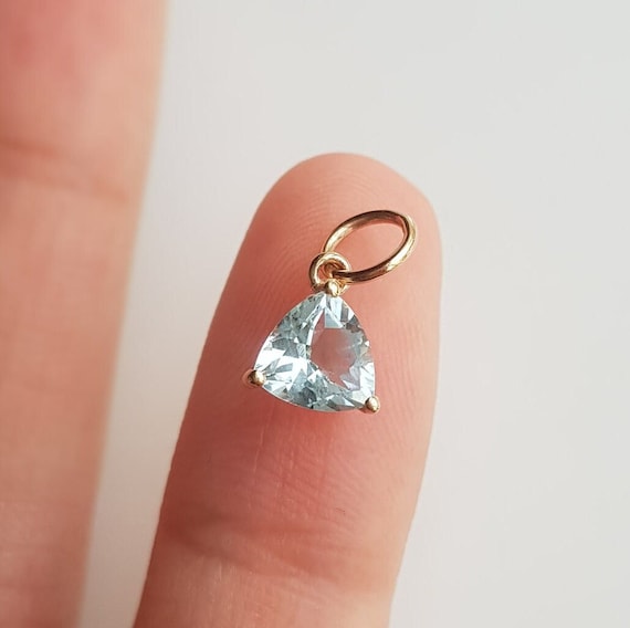 18金アクアマリンチャーム 天然アクアマリン14Kソリッドゴールドチャーム/トリリオンカット