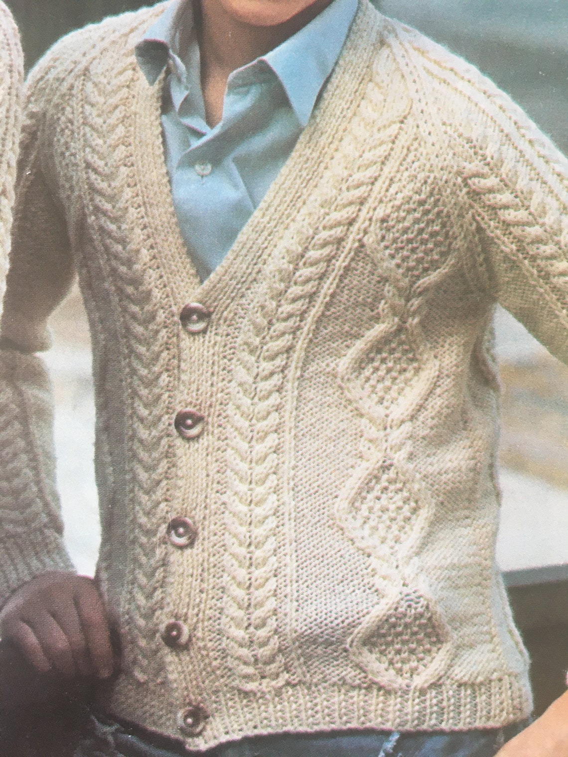 1977 Vintage Jarol Aran Cardigan Knitting Pattern | Etsy