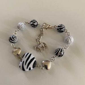 Pulsera de eslabones de cadena en blanco y negro con cebra de Keisa, dije de animal