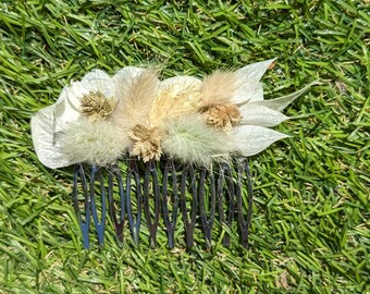 Dried flower and preserved flower comb - hair accessory - wedding - bride accessory - bridesmaid - Mother's Day