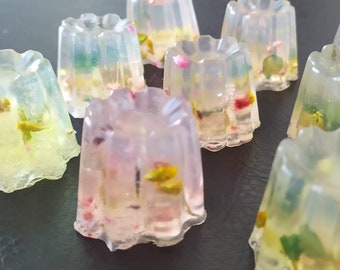 Natural soaps - decorative soaps - vegan dried flower soaps - fluted soaps - nature gift - women's gift - Mother's Day