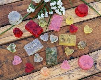 Natural soaps - decorative soaps - vegan soaps infused dried flowers - nature gift - women's gift - Mother's Day