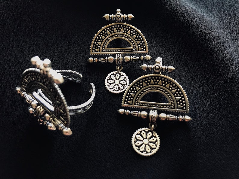 Handmade Armenian sterling silver set, earrings and adjustable ring imagen 8