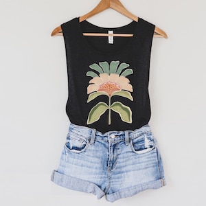 Folk Art Floral Muscle Tank Top, Floral Tanks,Minimalist Flower Shirt,Boho Shirt,Flower Shirt, Bella Canvas Tank, Nature Shirt, Gift for her