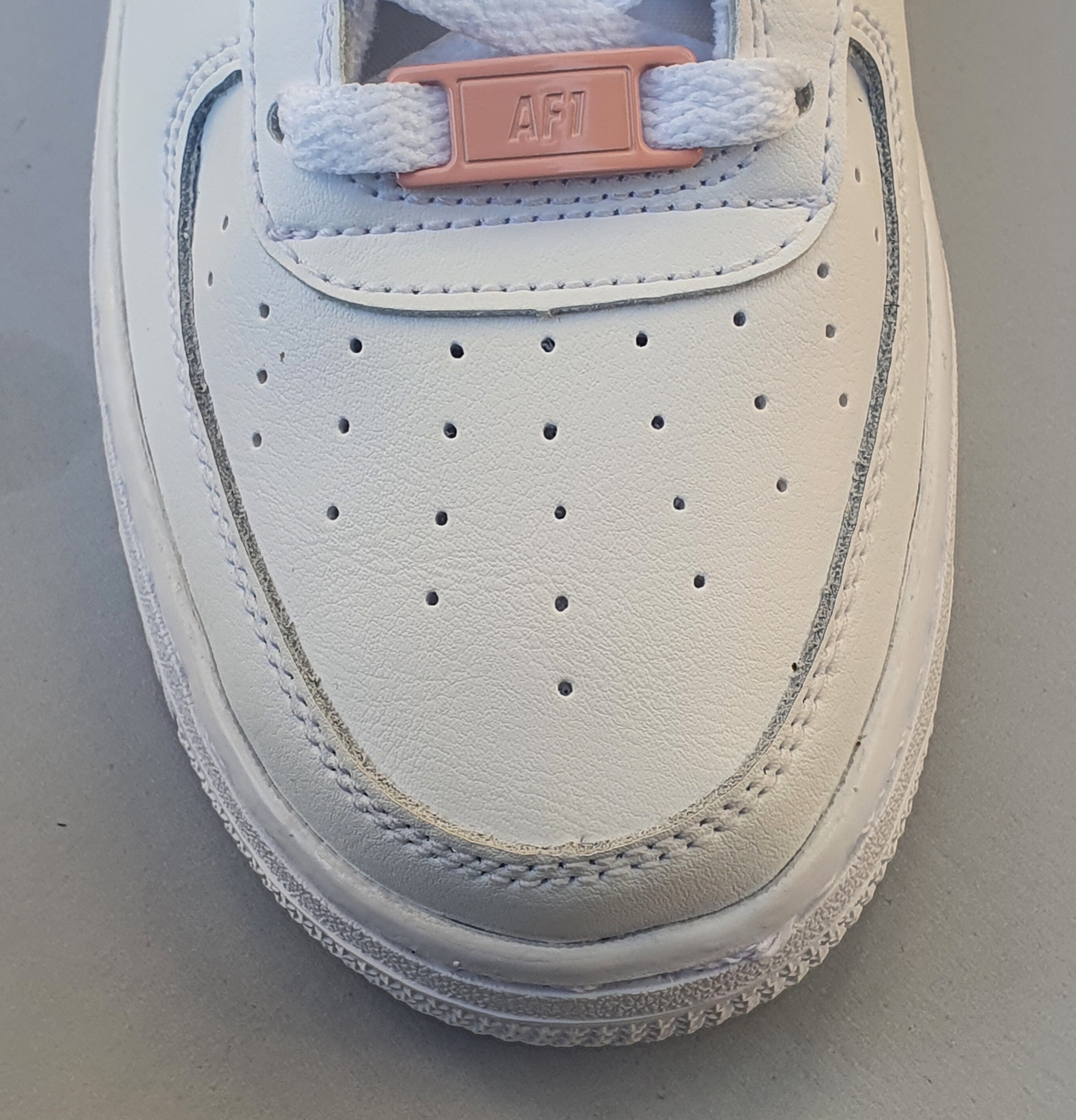 air jordan 1 retro high og banned