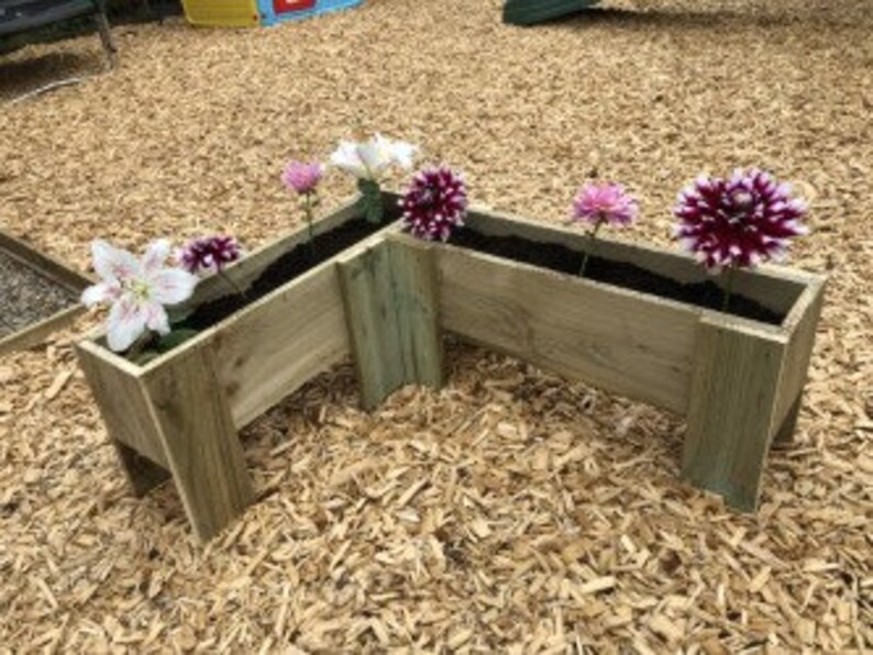 Corner Garden Planter Medium Herb Planter Flower Planters Etsy UK