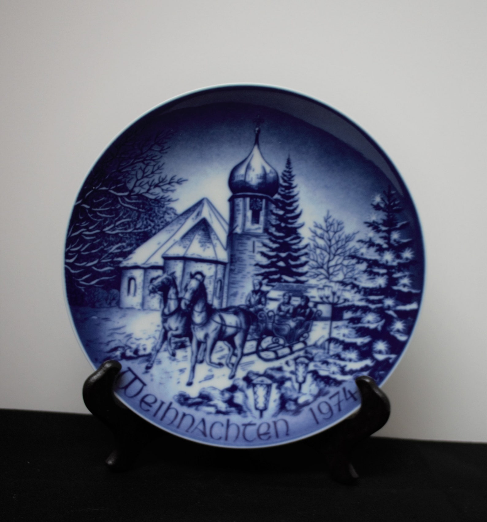 Weihnachten 1974 German Christmas plate Etsy