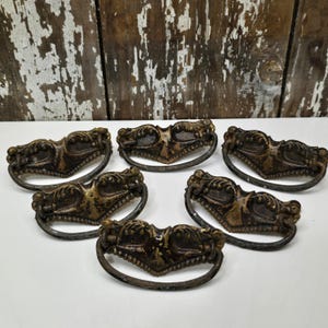 Tiradores de cajón vintage con herrajes originales - Juego de 6 herrajes recuperados - Tiradores arquitectónicos - Espacio entre centros de 7,6 cm