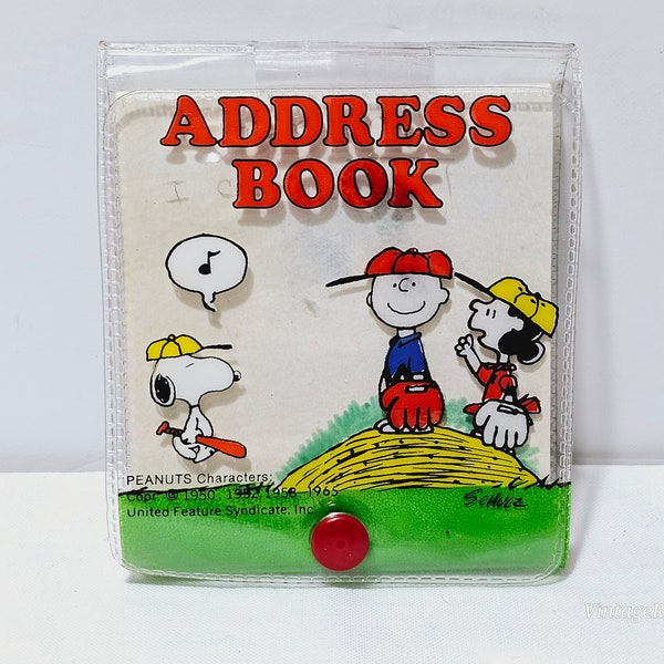 Vintage Snoopy, Lucy et Charlie Brown Peanuts personnages 1965 carnet d'adresses - United Feature Syndicate - carnet de dessins animés de collection Peanuts