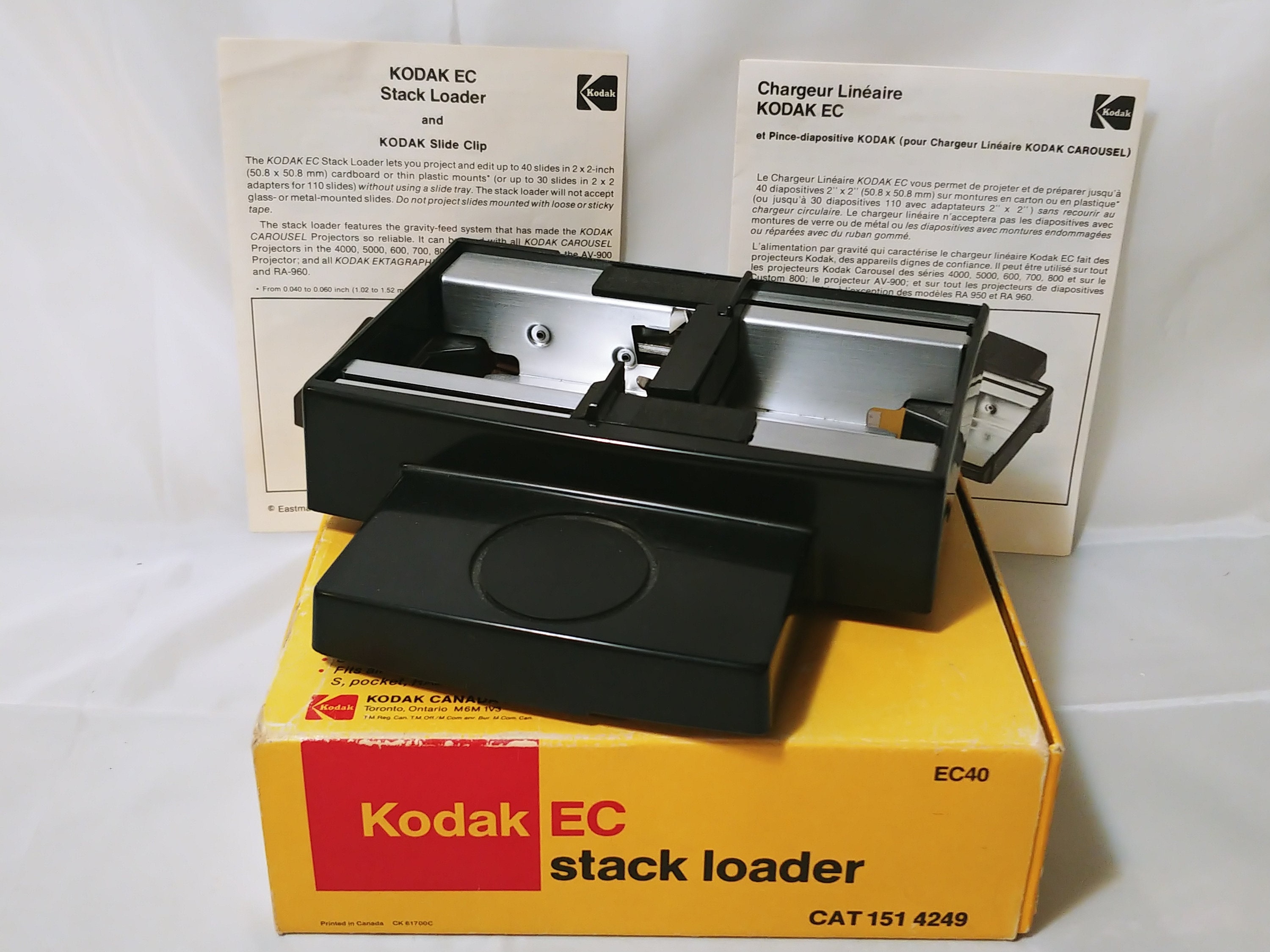 Kodak Ektagraphic Slide Projector for sale Only 4 left at 60