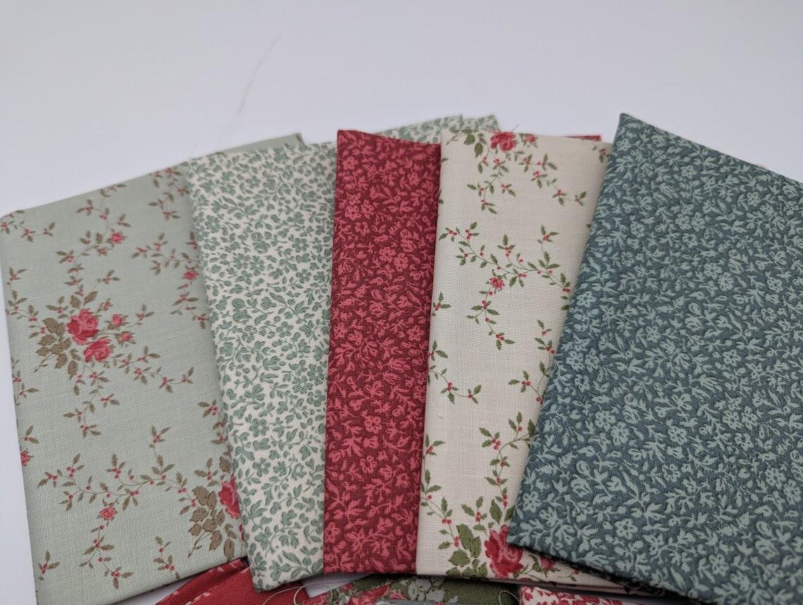 Merry Little Christmas Fat Quarter Bundle, 10 Pcs. Tilda Eve & Noel ...