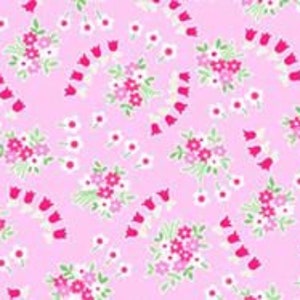 Pam Kitty Morning Continuous 1/2 Yard Posie Swirl LH 14011 Holly Holderman for LakeHouse Dry Goods