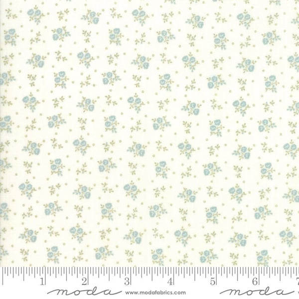 Porcelain Continuous 1/2 yard 3 Sisters - Blue Mist - Tiny Floral - Moda Out of Print Cotton quilting fabric