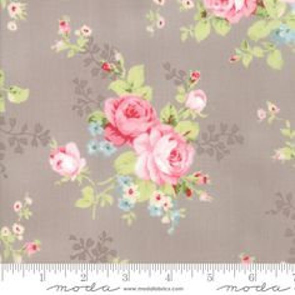 By the 1/2 yard - Amberley - Pebble 18670 15 - Floral - Brenda Riddle - Moda - Out of print - Cotton fabric