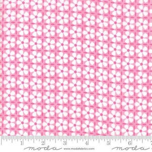 Confetti 17x44&quot; Pink 22328 11 Me and My Sister - Moda - Out of Print - 100% Cotton Fabric