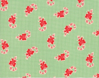 Swell Christmas 1/2 yard Green Urban Chiks - Moda -  Candy Cane - Gingham - 100% Cotton fabric