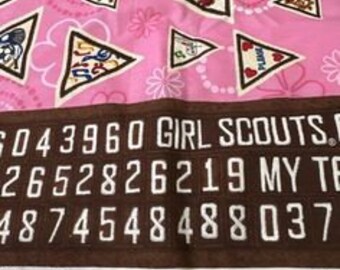 Tela de algodón con estampado de Girl Scout, Brownie, 1/2 yarda, Robert Kaufman 9637, con licencia, AGOTADA.