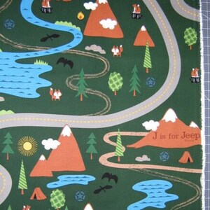 J is for Jeep van Riley Blake - Road Panel - printpaneel van 1 yard breed - OUT OF PRINT - Canvas keperstof kaartstof