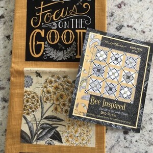 Bee Inspired Quilt Kit 66x66" Deb Strain - MODA - Out of Print - 100% ...