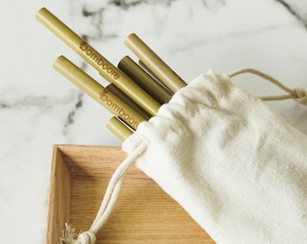 Wiederverwendbare Bambusstrohhalme: Umweltfreundliches Reisegetränk mit Bürste