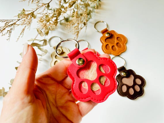 Personalized Pet Hair Memorial keychain,  Custom name Paw Print Pet Fur Holder Keychain, Keepsake for Cat & Dog lovers, Sympathy Pet gift