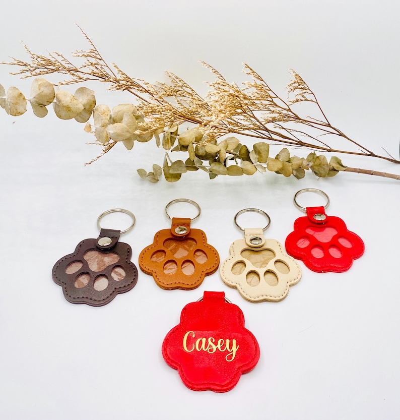 Personalized Paw Print Pet Fur Holder Keychain