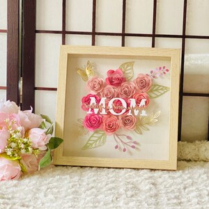 Mother&#39;s day Floral Shadow Box gift, personalized Paper rose frame gift for Mom with kids name, grandma and grandkids name