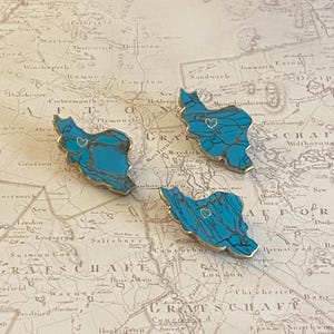 Handmade Iran Map Brooch | Turquoise and Gold marble Polymer Clay Pin | Persian Pride Gift | Iran Map Jewelry | Farsi Gift for Her image 4