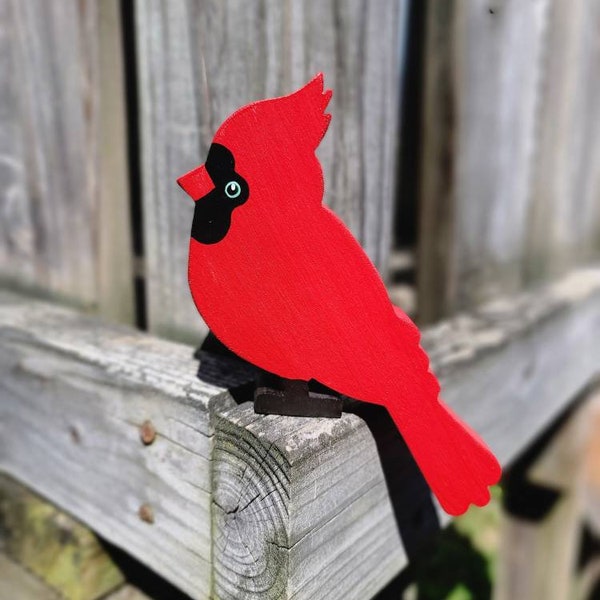 Wooden male cardinal to balance on door frame, picture frame, mantel - home decor, wall decor, decorative Remember loved ones, Memory