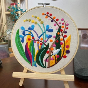 Beginner Embroidery kits ,flowers embroidery starter kit,colorful embroidery kit, new embroidery pattern, needlepoint kits, DIY craft kit