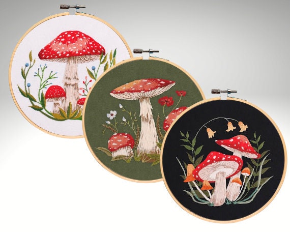 Needlepoint Kit Mushrooms Vintage Sultana FREE SHIPPING 100% Wool and  Cotton 1970s Made in USA 
