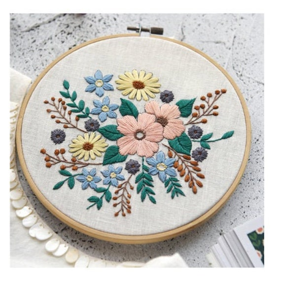 Beginner Embroidery Kit For Adults ,Flowers Embroidery Kit ,DIY Hand Embroidery Full Kit ,Cross Stitch Set, Floral Embroidery
