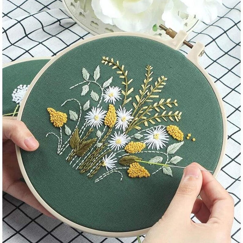 Embroidery Kit For Beginner Modern Crewel Embroidery Kit Etsy
