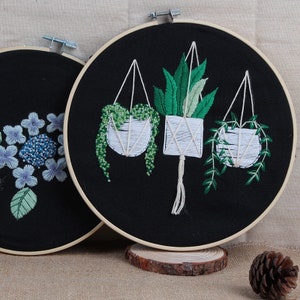 Embroidery Kit For Beginner| Modern Crewel Embroidery Kit with Pattern| Embroidery Hoop Plants |Craft Materials Included Full DIY KIT Plants