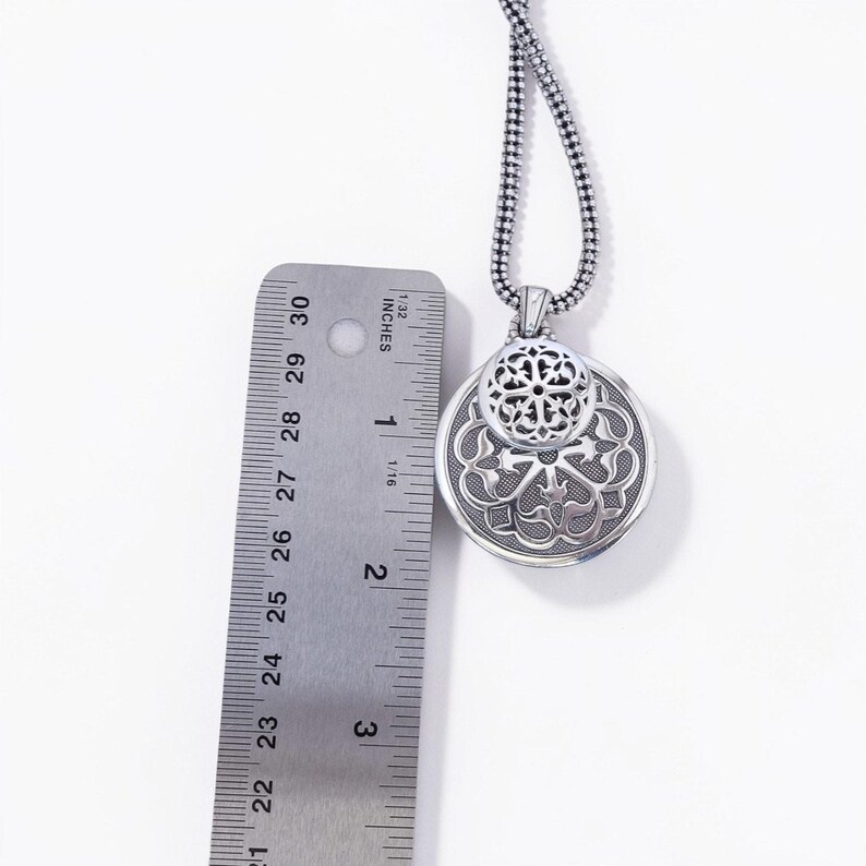 Brighton Ferrara Medallion Pendant Necklace Popcorn Chain Silver 16-18 Inch image 8