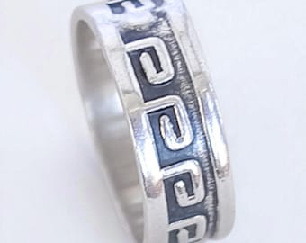 925 Sterling Silver Vintage Greek Maze Rotating Band Ring Size
