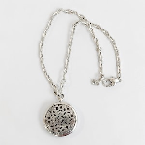 Brighton SerendipityScroll Medaillon Anhänger Halskette 16-18 ""Silber"