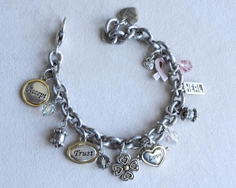 Bracelet à breloques Brighton : pouvoir du rose, sensibilisation au cancer du sein, perles de cristal