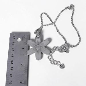 Brighton Dazzle Bloom dubbele madeliefje hanger ketting strass zilver Gepensioneerd afbeelding 6